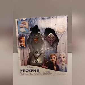 Olaf's Snowflake Factory